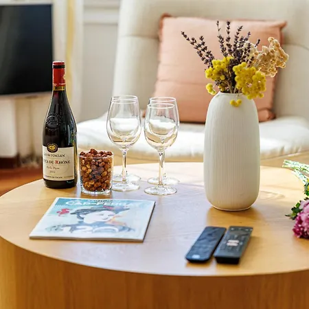 Apartment Feel - Deroulede Nice